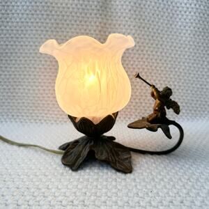 Vintage White Lotus Blooming Flower Desk Lamp Cast Metal Cherub Horn Base Whimsy